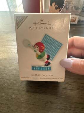 2011 Hallmark Keepsake Football Superstar Snowman Christmas Ornament